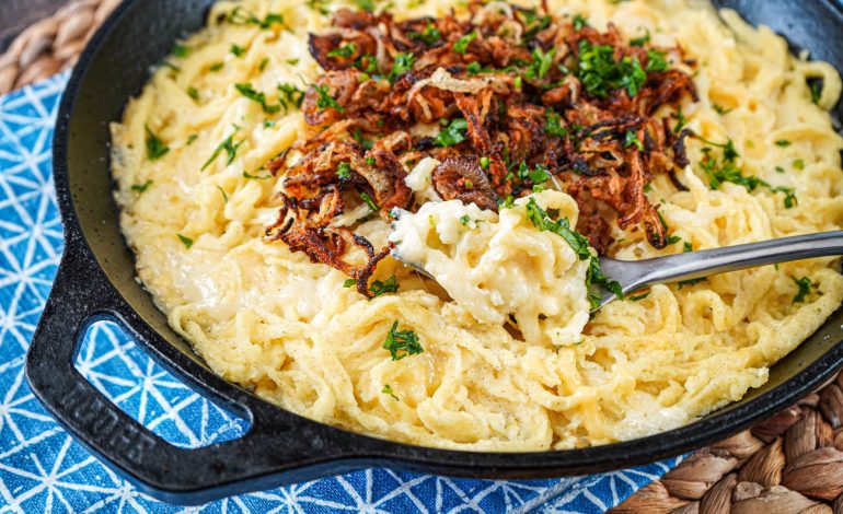 Kuliner Ikonik Jerman yang Menawarkan Cita Rasa Gurih dan Melegenda